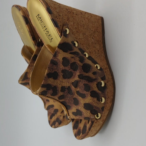 Michael Kors wedge leopard print leather sandals, size 6.5, rarely worn - Picture 11 of 12
